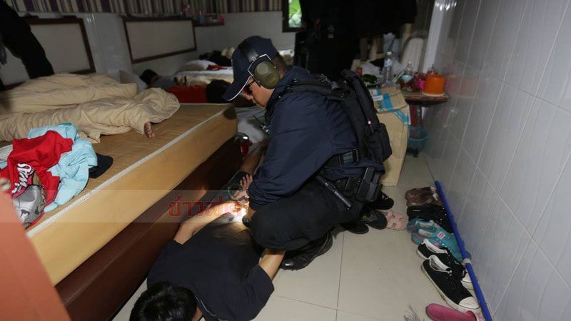 รวบแก๊งค้ามนุษย์หัวลำโพง ล่อลวงเด็กขายตัวแลกยา | News by The Thaiger