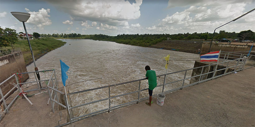 เขื่อนราษีไศล ระดับน้ำใกล้วิกฤต เตือนประชาชนเตรียมรับมือ | The Thaiger