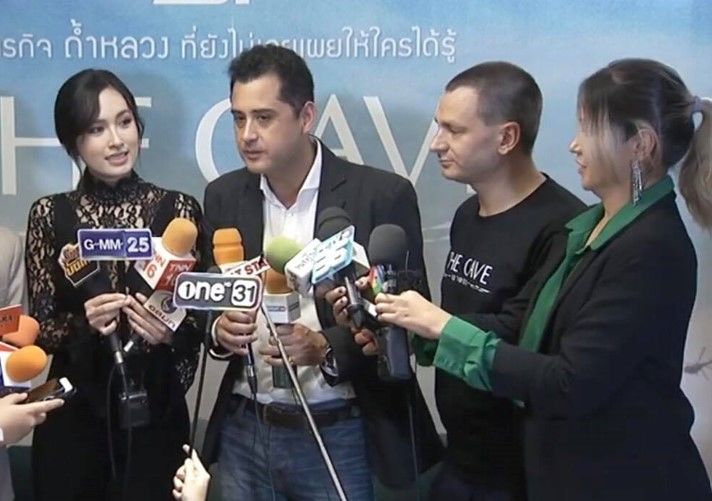 ผู้กำกับแจงประเด็นดราม่า THE CAVE นางนอน | The Thaiger