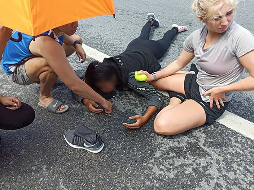 Netizens praise locals and westerner for helping injured on busy Phuket street