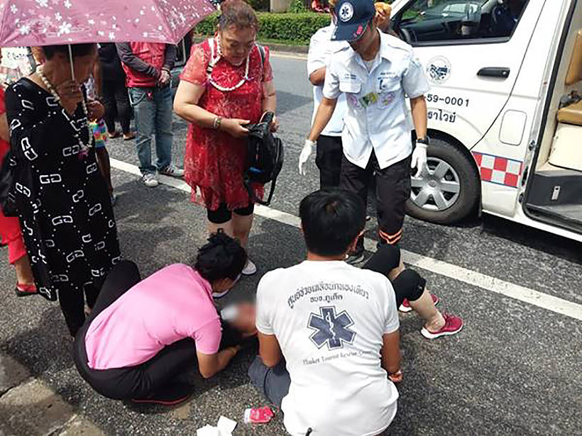 Netizens praise locals and westerner for helping injured on busy Phuket street | News by Thaiger