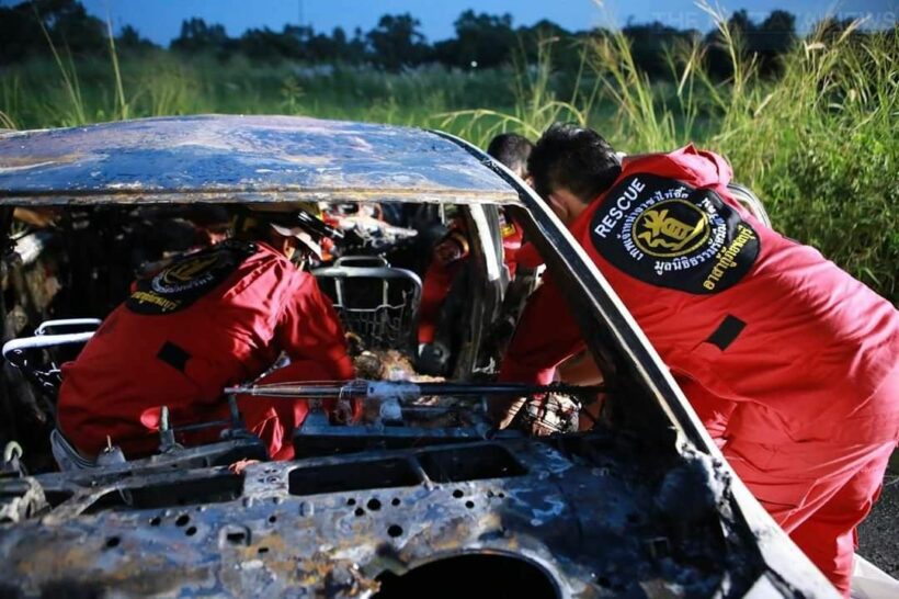 Driver dies after car collides with a tree in Chon Buri