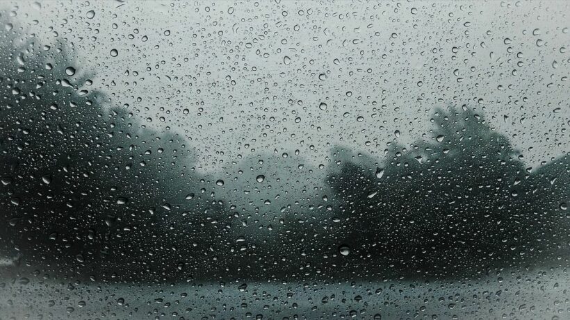พายุโซนร้อน แมตโม อ่อนกำลัง ซัดฝนกระหน่ำไทยถึง 2 พ.ย. | The Thaiger