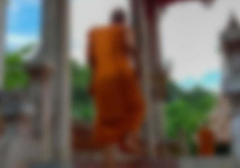 เจ้าอาวาสหื่น ขังเณรในกุฏินาน 5 วัน บังคับอมนกเขา | The Thaiger