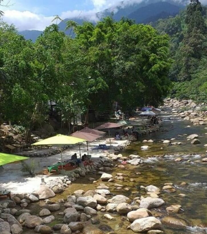 ร้านค้าเทคอนกรีตรุกล้ำคลองท่าดี คีรีวง ป่าไม้สั่ง รื้อถอนภายใน 5 วัน | The Thaiger