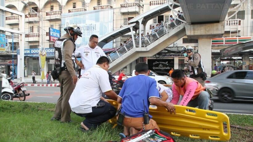 Elderly British expat tries to save Thai man from bridge suicide attempt | News by Thaiger