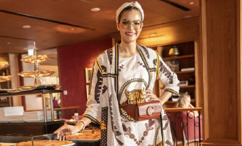 ฟ้าใส กับแฟชั่นสุดเก๋ ระหว่างรอเปลี่ยนเครื่องที่ตุรกี สู่เวที Miss Universe 2019 | The Thaiger