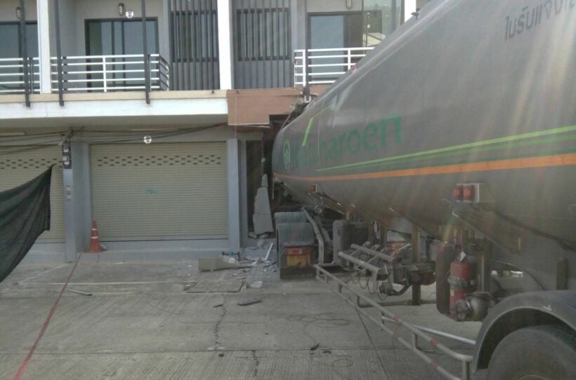 Driver of gas tanker falls asleep, ploughs into building in Chiang Rai | News by The Thaiger