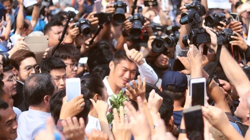 ธนาธรลั่น ไม่มีแผนสอง ยอมสละทุกสิ่ง ศาลรัฐธรรมนูญชี้ชะตาคดีหุ้นวีลัควันนี้ | The Thaiger