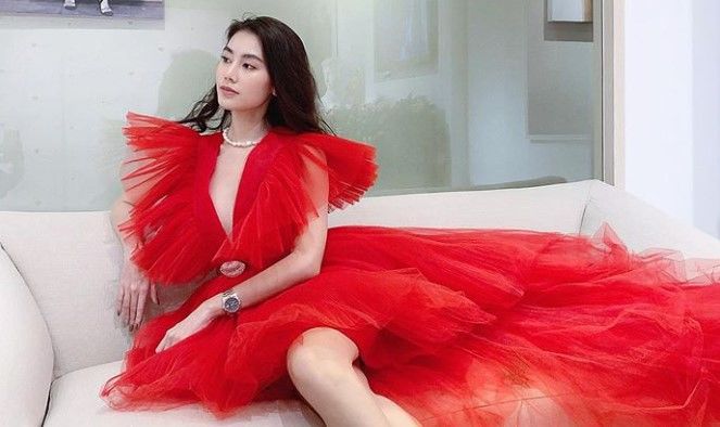 ดาว พิมพ์ทอง ตอบไม่แปลกใจ พอร์ชควงหญิงใหม่เที่ยว | The Thaiger