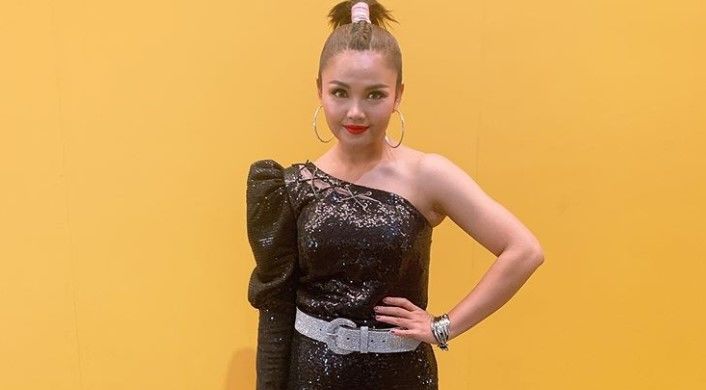 ตั๊กแตน ชลดา มีรักใหม่ ดูใจกับหนุ่มนอกวงการ | The Thaiger