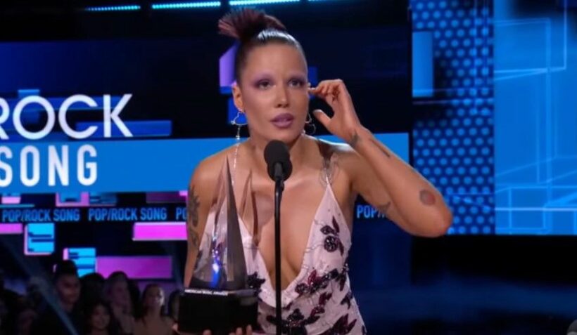 Halsey พูดถึงงาน GRAMMYs ที่ดูถูกเธอและ BTS บนเวที AMAs | The Thaiger