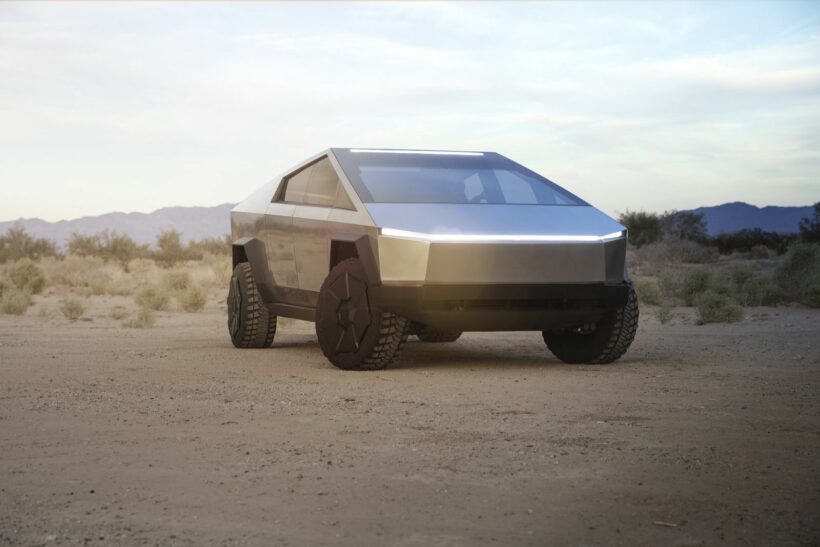 Tesla เปิดตัวกระบะไฟฟ้า Cybertruck รูปทรงแปลกตา ทั้งแกร่งและแรง | News by The Thaiger