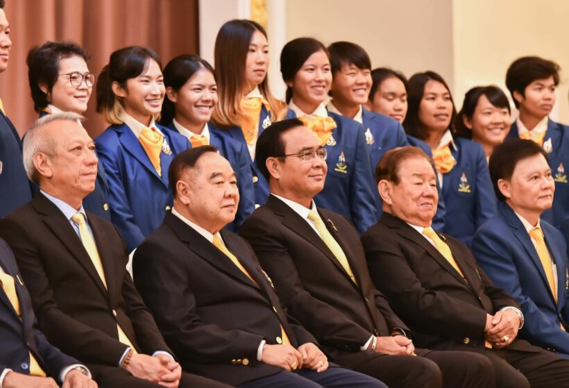 บิ๊กตู่อวยพรนักกีฬาไทยสู้ศึกซีเกมส์ ช่วยกันเผยแพร่ความเป็นไทยผ่านสื่อออนไลน์ | The Thaiger