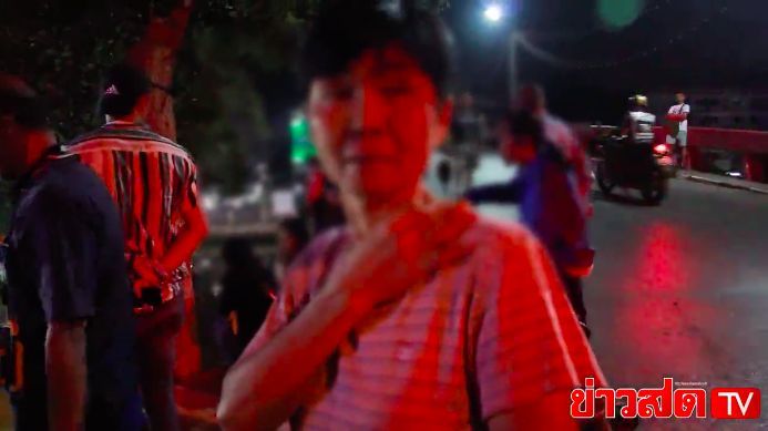 ถึงกับช็อก! หญิงสาวถามแม่ค้าว่าน้ำลึกไหม ก่อนโดดสะพานแดงเสียชีวิต | News by The Thaiger