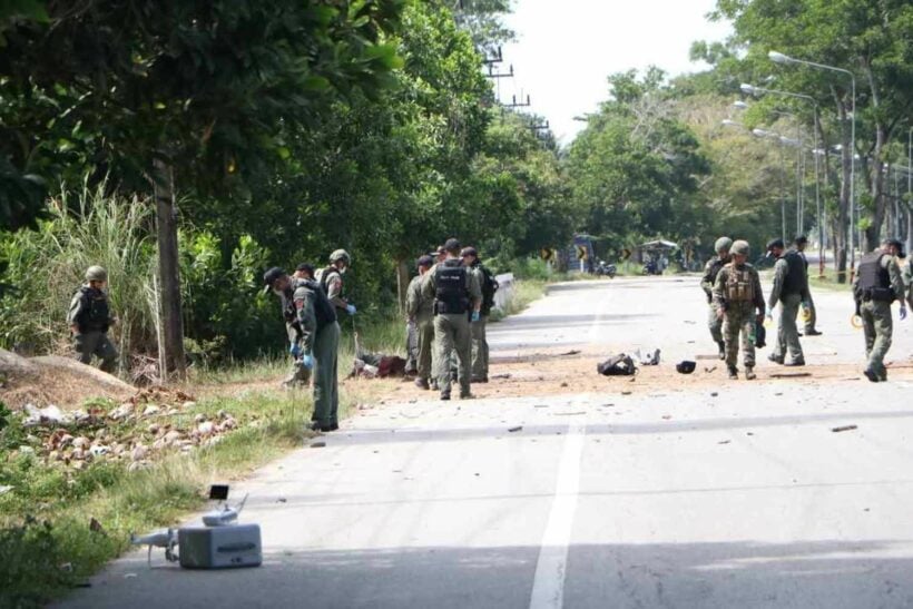 Roadside bomb injures 3 police in Narathiwat