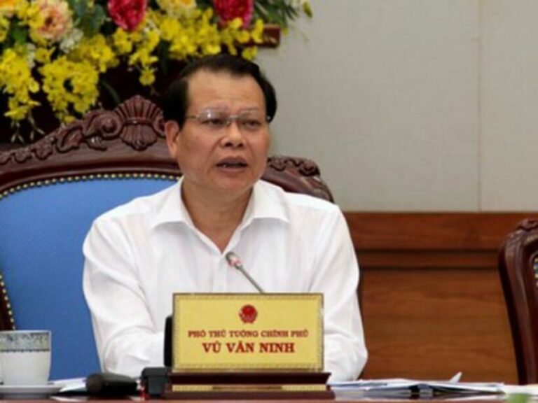 Cựu phó thủ tướng Vũ Văn Ninh bị kỷ luật bằng hình thức cảnh cáo | News by The Thaiger