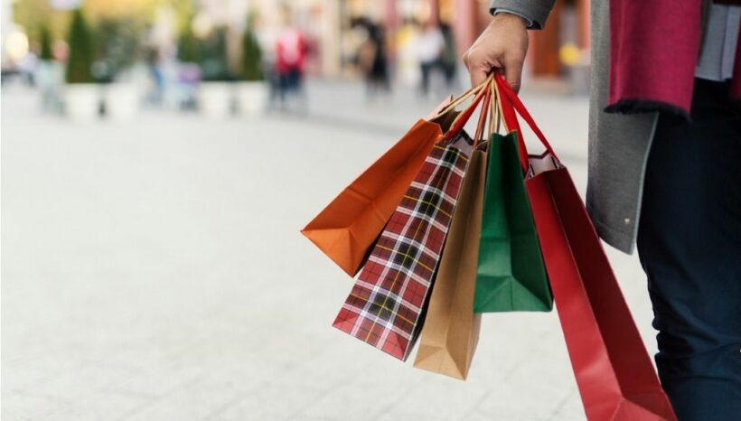 Commerce experts predict Thailand’s consumer spending will hit 17 year high during New Year