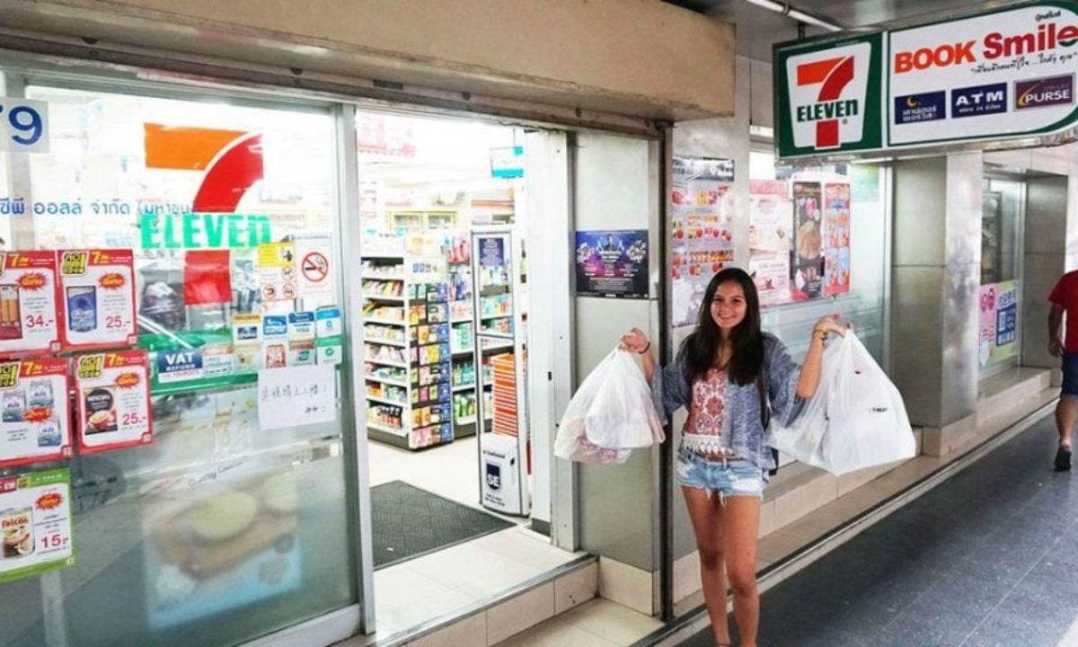 No More Plastic Bags At Some 7 Eleven Stores Starting Monday The Thaiger