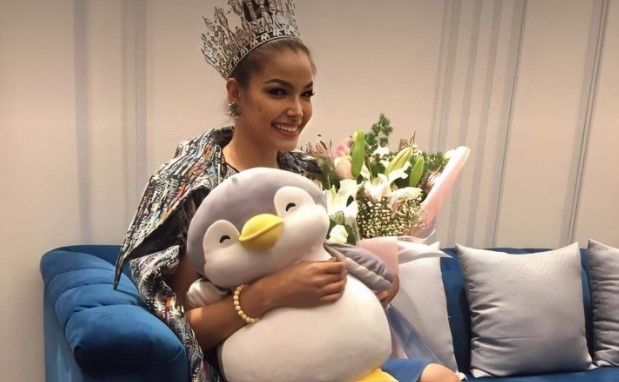 ฟ้าใส ปวีณสุดา ถึงไทยแล้ว ยืนยันคำตอบเดิมคิดมาดีแล้ว | The Thaiger