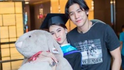 พอร์ชร่วมแสดงความยินดีดาวเรียนจบแล้ว ลุ้นรีเทิร์น | The Thaiger