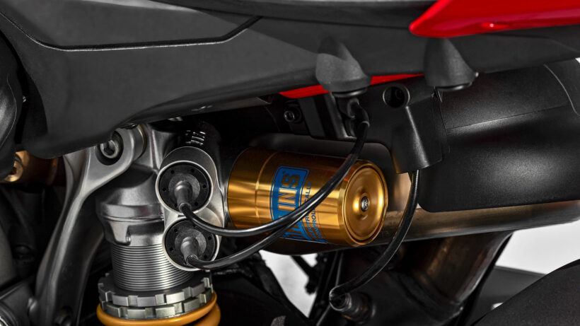 Ducati StreetFighter V4 สเปคระดับซุปเปอร์ไบค์ ในคราบสปอร์ตเนกเก็ต | News by The Thaiger