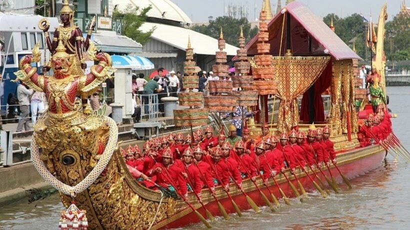 Airport Link offers free rides on December 12 so people can watch the Royal Barge Procession