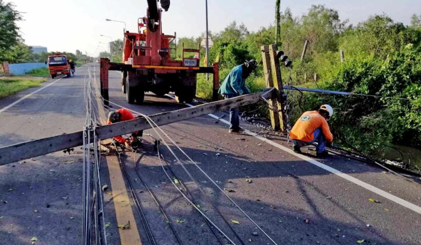 Strong winds topple power poles in Prachuap Khiri Khan