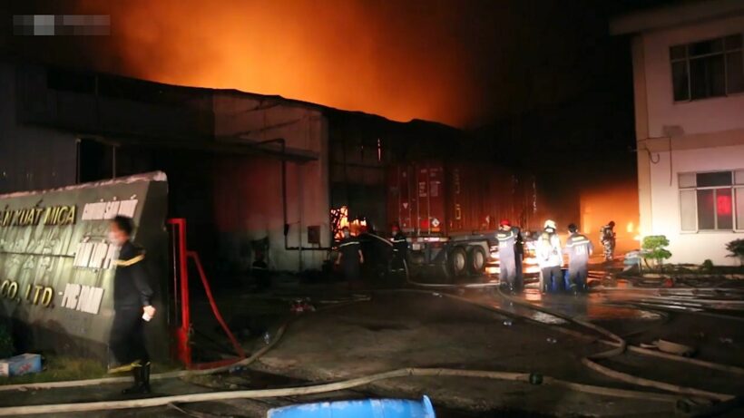 Đồng Nai: Công ty sản xuất mica cháy lớn | News by Thaiger