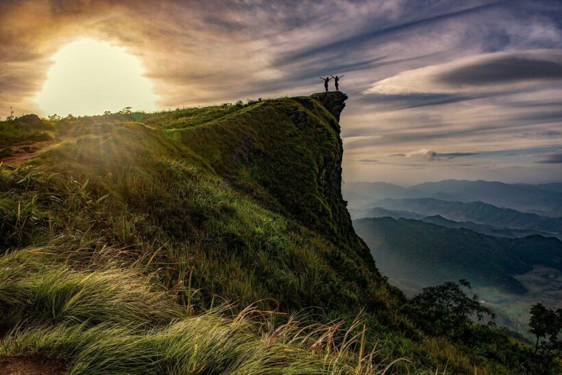 กรมอุตุเตือน อุณหภูมิลดอีก 3 องศา ยอดดอยหนาวยะเยือก 1 องศา | The Thaiger