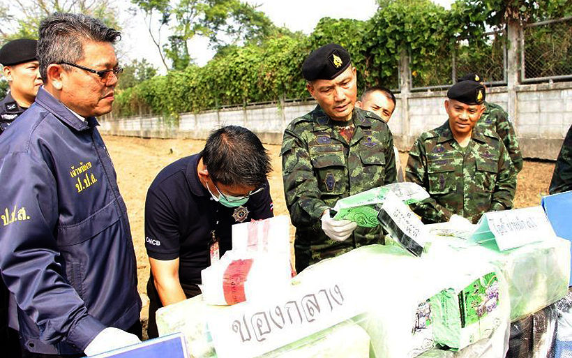 Two drug smugglers killed by soldiers in Chiang Rai, drugs seized