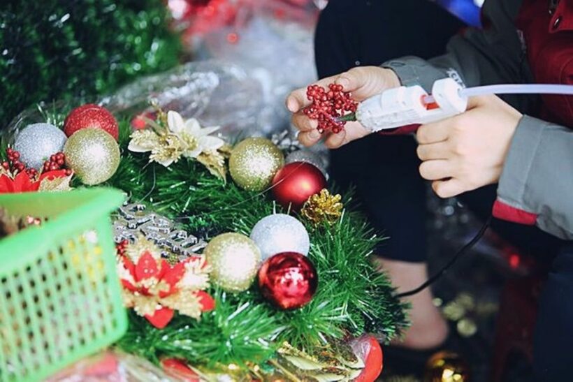 Hà Nội lung linh sắc màu Giáng Sinh | News by Thaiger