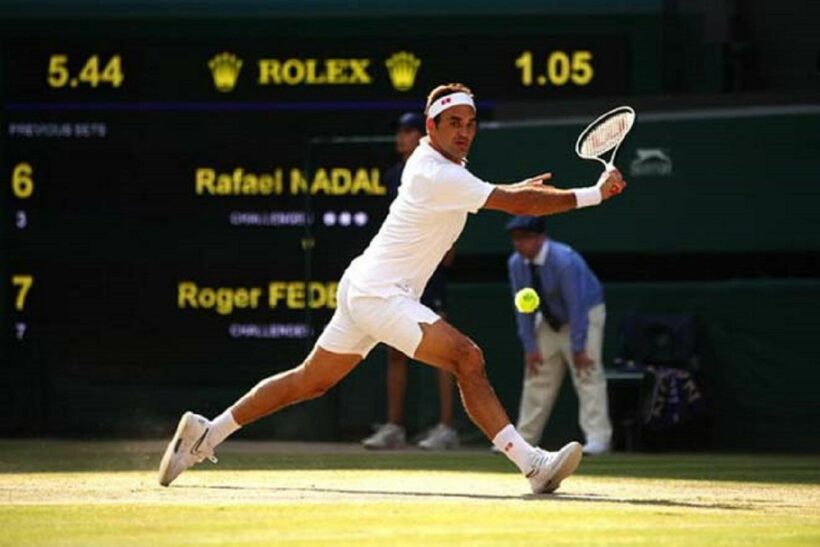 Federer lập kỷ lục 19 năm không ai sánh kịp