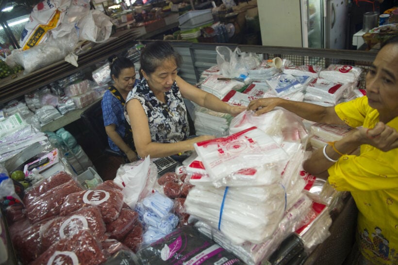 Some big retailers will stop giving out plastic bags on January 1