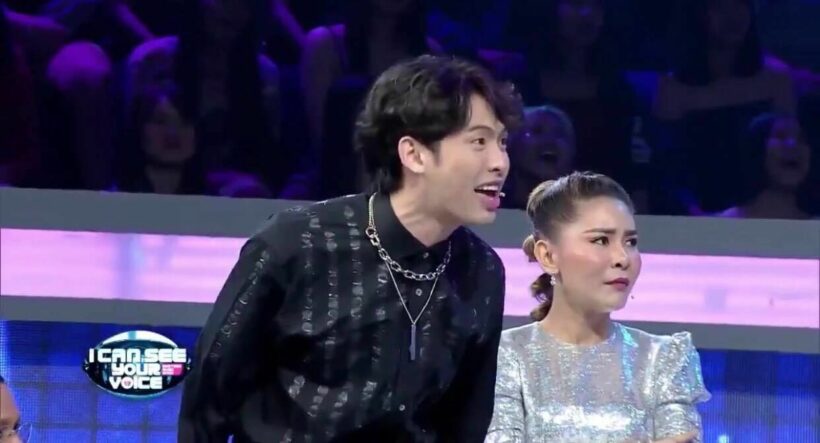 ดีเจแมนเบรกดีเจมะตูม #ตูมสนิท ว่านักร้องปริศนา เป็นได้แค่พริตตี้มอเตอร์โชว์ | The Thaiger