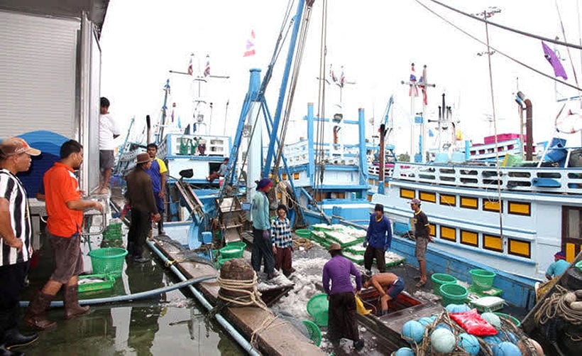 Cabinet threatens to open up fishing labour to migrant workers