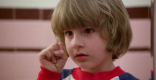 Diễn viên nhí The Shining 6 tuổi bị lừa đóng phim kinh dị tưởng là phim gia đình! | News by Thaiger