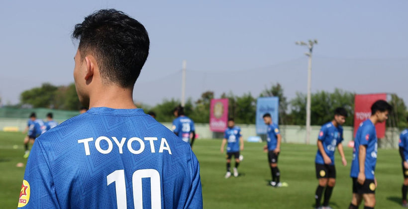 ดูให้ชัด! เผยเบอร์เสื้อ ทีมชาติไทย U23 ลุย ชิงแชมป์เอเชีย – สุภโชค #10 | The Thaiger