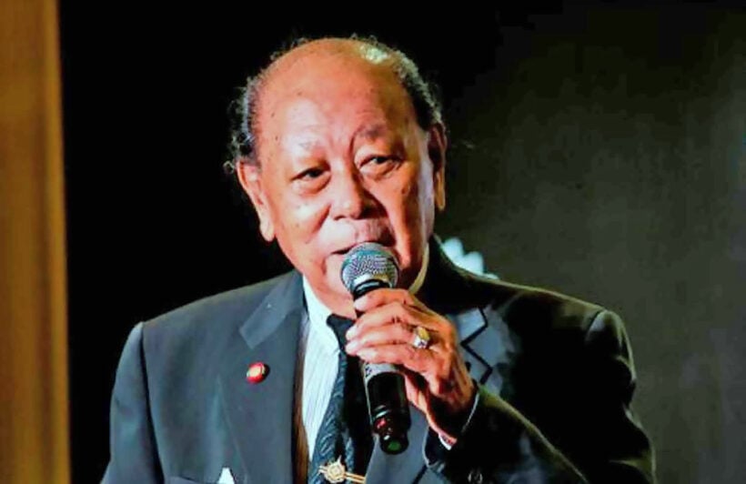 Legendary Thai singer Suthep Wongkamhaeng has died