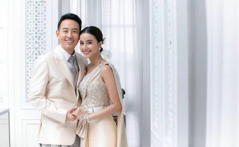 อาร์ม-น้ำฝน กักตัว รับตกใจเด็กเสิร์ฟติดโควิด-19 ในงานแต่ง | The Thaiger
