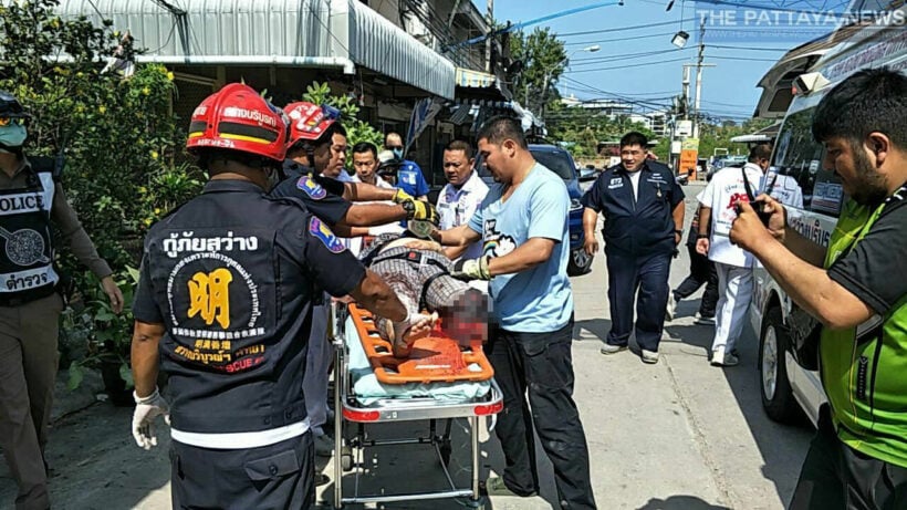 Chon Buri crane collapse injures 3, damages homes – VIDEO