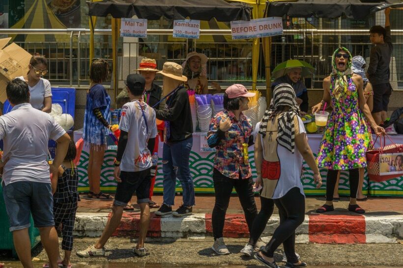 ยกเลิกสงกรานต์พระประแดง 2563 หนีพิษไวรัสโควิด-19 | The Thaiger