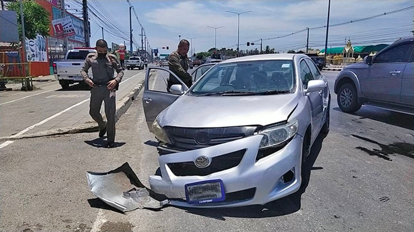 Car thief rammed as the owners take matters into their own hands