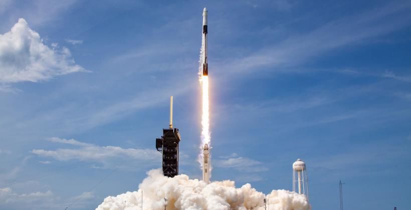 สำเร็จแล้ว ! จรวด Falcon 9 ทะยานสู่อวกาศเรียบร้อยแล้ว | The Thaiger