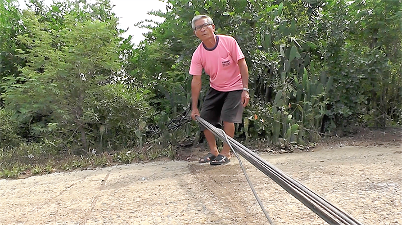 Villagers in central Thailand in a tangle over cables