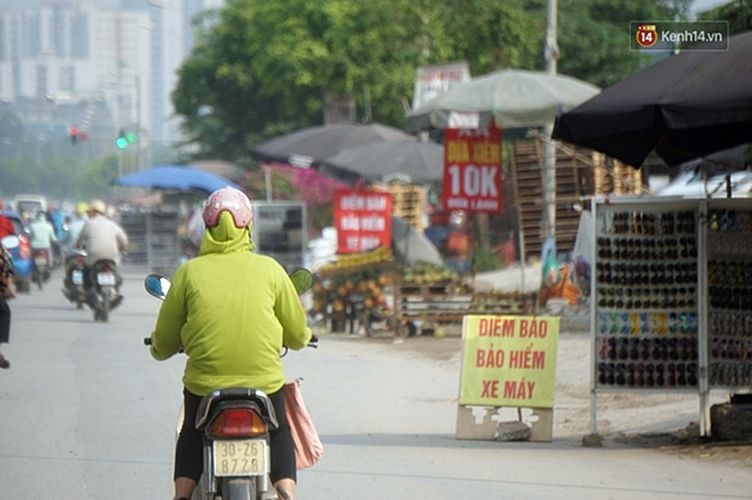 Hà Nội: Người dân đổ xô đi mua bảo hiểm xe máy | News by Thaiger