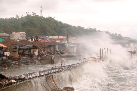 Vongfong, aka. Ambo, barrels into Philippines’ east coast