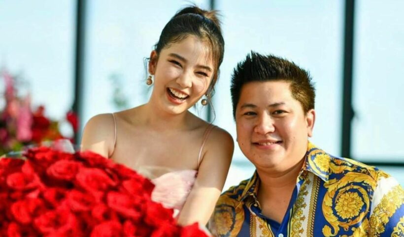 กี้ สราวุธ เซอร์ไพรส์วันเกิด ฝน ศนันธฉัตร บนเพนส์เฮ้าสุดหรู | The Thaiger