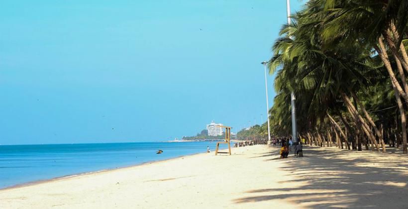ต้องระวัง ! เด็ก 6 ขวบหลง หาดบางแสน หลังไร้ร้านค้าจำทางไม่ได้ | The Thaiger