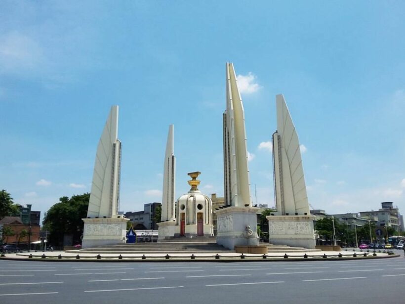 24 มิถุนายน 2475: 88 ปี จากอภิวัฒน์สยาม สู่ประชาธิปไตยอันขลุกขลัก | The Thaiger